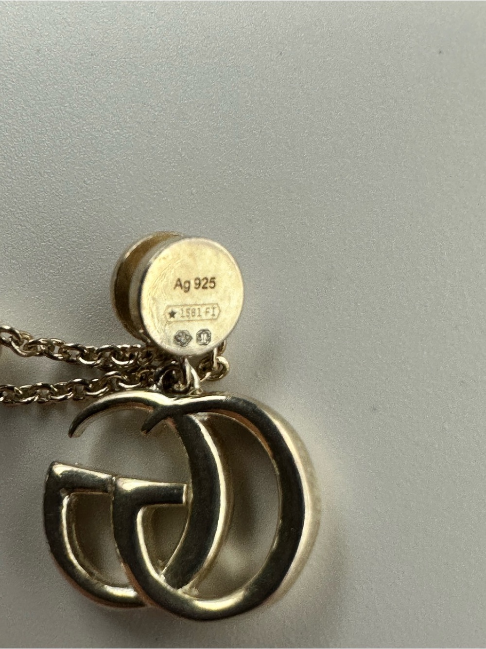 Gucci Sterling Silver Necklace with turquoise, mother-of-pearl Double G Charm. - Picture 3 of 4